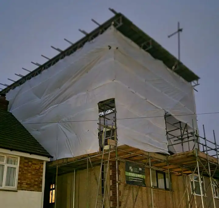Long Span Temporary Roofing with Cover